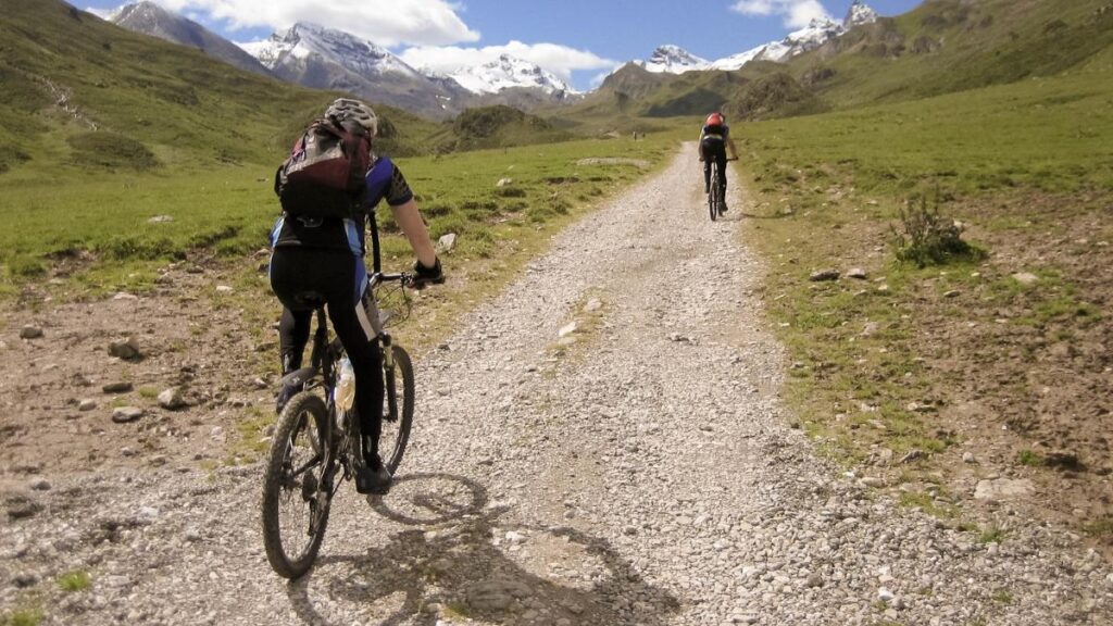 Reinventez le style de votre equipe avec un maillot VTT